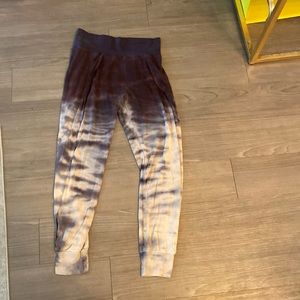 Hard tail - purple tie dye sweats